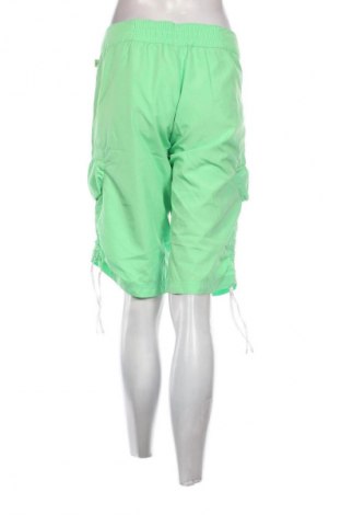 Damen Shorts Nike, Größe M, Farbe Grün, Preis € 17,00