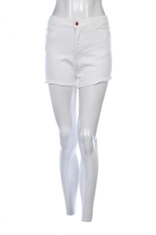 Damen Shorts Orsay, Größe S, Farbe Weiß, Preis 9,99 €