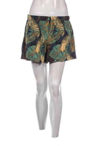 Damen Shorts SHEIN, Größe L, Farbe Mehrfarbig, Preis 9,72 €
