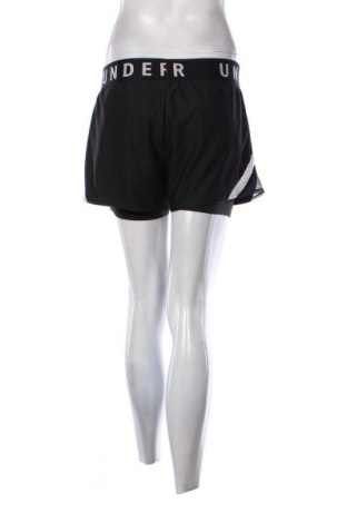 Női rövidnadrág Under Armour, Méret S, Szín Fekete, Ár 6 794 Ft