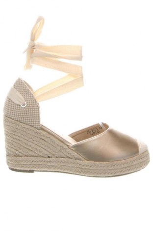 Damenschuhe Ideal Shoes, Größe 38, Farbe Beige, Preis 15,99 €