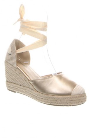 Damenschuhe Ideal Shoes, Größe 38, Farbe Beige, Preis 15,99 €