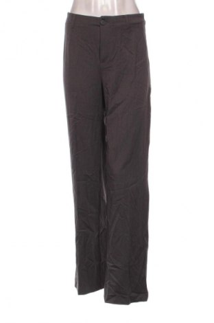 Dámske nohavice Bershka, Veľkosť M, Farba Sivá, Cena  16,95 €