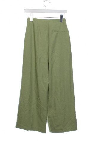 Damenhose Bershka, Größe XXS, Farbe Grün, Preis € 14,99