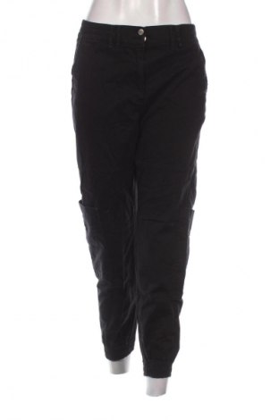 Női nadrág Bershka, Méret M, Szín Fekete, Ár 5 899 Ft