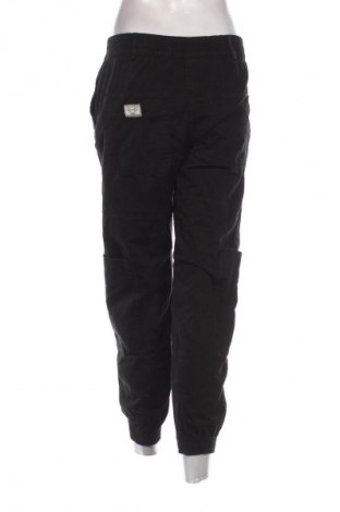 Női nadrág Bershka, Méret M, Szín Fekete, Ár 5 899 Ft