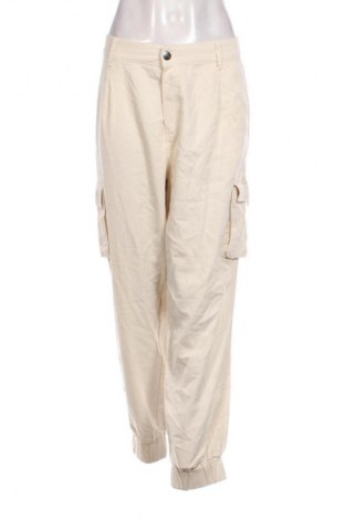 Damenhose Clockhouse, Größe L, Farbe Ecru, Preis € 20,99