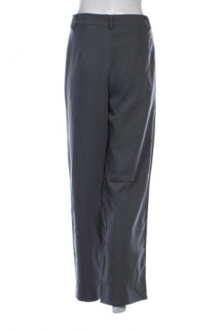 Damenhose DAZY, Größe M, Farbe Grau, Preis € 25,00