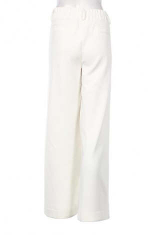 Damenhose Gerry Weber, Größe M, Farbe Weiß, Preis 96,99 €