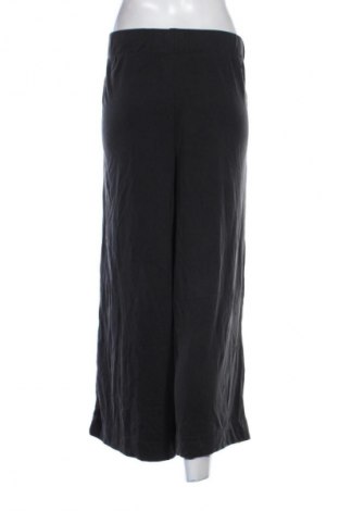 Дамски панталон Monki, Размер XL, Цвят Сив, Цена 25,99 лв.