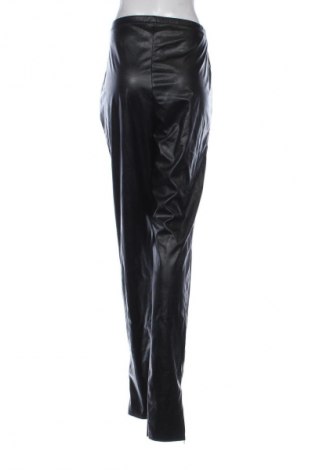 Damskie spodnie Pretty Little Thing, Rozmiar XL, Kolor Czarny, Cena 105,70 zł