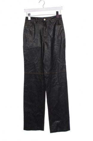Damenhose Pull&Bear, Größe S, Farbe Schwarz, Preis 20,99 €