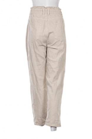 Női nadrág Pull&Bear, Méret M, Szín Bézs, Ár 6 526 Ft