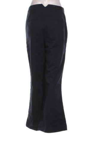 Pantaloni de femei Q/S by S.Oliver, Mărime M, Culoare Albastru, Preț 141,99 Lei