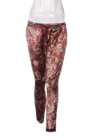 Pantaloni de femei Rich & Royal, Mărime M, Culoare Multicolor, Preț 164,63 Lei