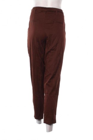 Pantaloni de femei S.Oliver, Mărime L, Culoare Maro, Preț 141,99 Lei