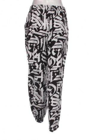 Damenhose SHEIN, Größe S, Farbe Mehrfarbig, Preis 14,99 €