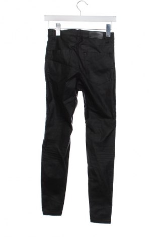 Damenhose Stradivarius, Größe S, Farbe Schwarz, Preis 13,37 €