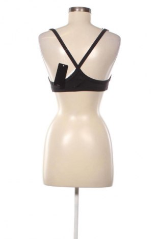 Top sport de damă. Syrokan, Mărime M, Culoare Negru, Preț 142,50 Lei