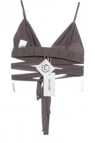 Damentop About You, Größe S, Farbe Grün, Preis 6,32 €