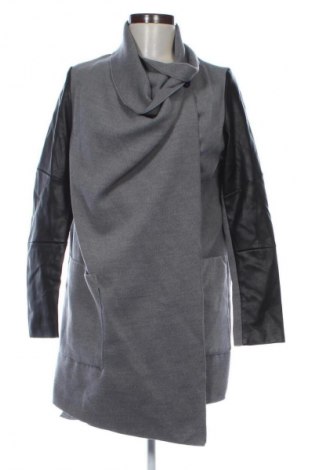 Damenmantel Bershka, Größe XS, Farbe Grau, Preis 29,67 €