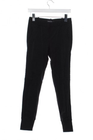 Pantaloni trening de femei Marc Cain, Mărime XS, Culoare Negru, Preț 140,99 Lei