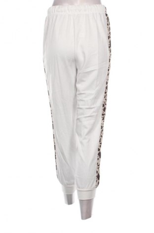 Pantaloni trening de femei Unbranded, Mărime M, Culoare Alb, Preț 100,99 Lei