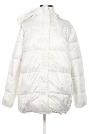 Damenjacke Clockhouse, Größe M, Farbe Weiß, Preis 28,99 €