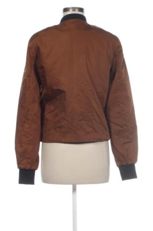 Дамско яке Couture, Размер S, Цвят Кафяв, Цена 157,99 лв.