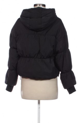 Dámska bunda  H&M Divided, Veľkosť XS, Farba Čierna, Cena  24,55 €