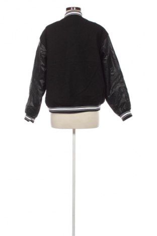 Dámská bunda  H&M Divided, Velikost S, Barva Černá, Cena  779,00 Kč
