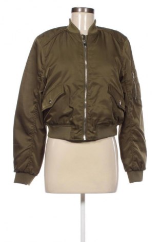 Damenjacke Pull&Bear, Größe M, Farbe Grün, Preis 39,00 €