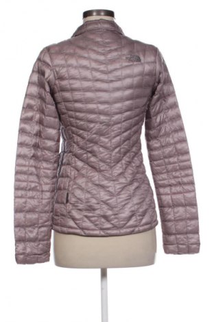 Дамско яке The North Face, Размер XS, Цвят Пепел от рози, Цена 137,18 лв.