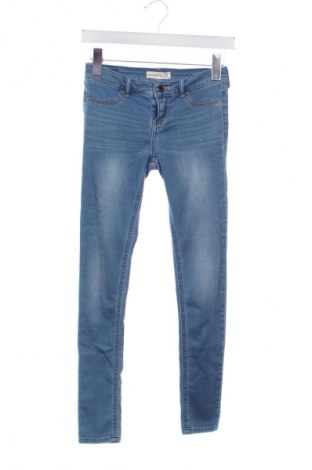 Blugi pentru copii Abercrombie Kids, Mărime 15-18y/ 170-176 cm, Culoare Albastru, Preț 71,05 Lei