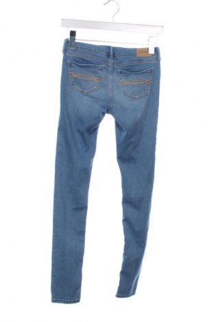 Blugi pentru copii Abercrombie Kids, Mărime 15-18y/ 170-176 cm, Culoare Albastru, Preț 71,05 Lei
