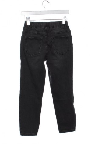 Gyerek farmernadrág LC Waikiki, Méret 9-10y / 140-146 cm, Szín Szürke, Ár 4 379 Ft
