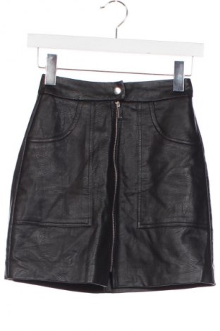 Lederrock Stradivarius, Größe XXS, Farbe Schwarz, Preis 9,72 €