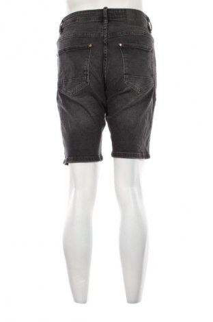 Pantaloni scurți de bărbați Zara, Mărime S, Culoare Negru, Preț 52,66 Lei