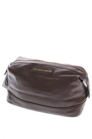 Kosmetiktasche C&A, Farbe Braun, Preis 6,99 €