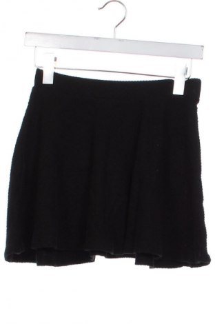 Sukně Bershka, Velikost XS, Barva Černá, Cena  247,00 Kč