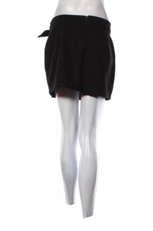 Rock Bershka, Größe M, Farbe Schwarz, Preis € 9,74