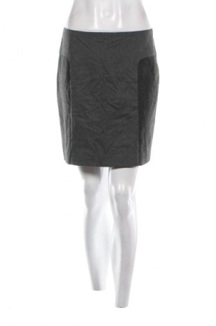 Пола Esprit, Размер M, Цвят Сив, Цена 41,99 лв.