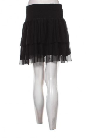 Rock Gestuz, Größe M, Farbe Schwarz, Preis € 41,98
