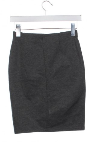 Φούστα Gina Tricot, Μέγεθος XS, Χρώμα Γκρί, Τιμή 10,24 €