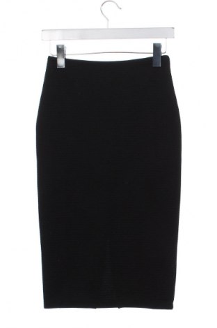 Sukně H&M, Velikost XS, Barva Černá, Cena  291,00 Kč