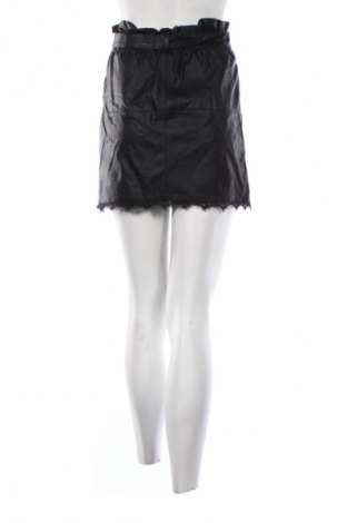 Spódnica NEW COLLECTION, Rozmiar M, Kolor Czarny, Cena 94,25 zł
