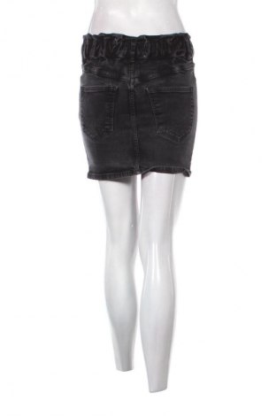 Rock Pull&Bear, Größe S, Farbe Schwarz, Preis € 14,83