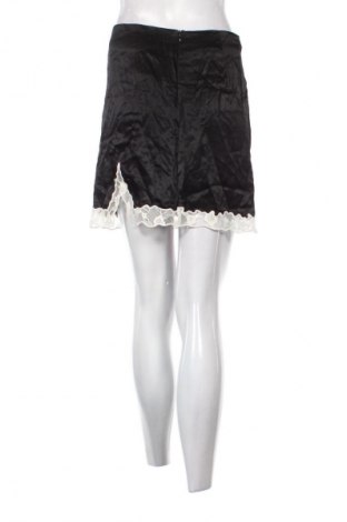Fustă Stradivarius, Mărime M, Culoare Negru, Preț 81,49 Lei