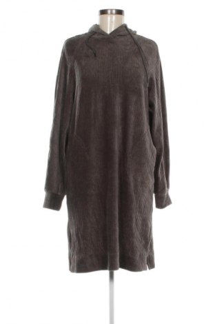 Rochie 17 & Co., Mărime L, Culoare Verde, Preț 100,99 Lei