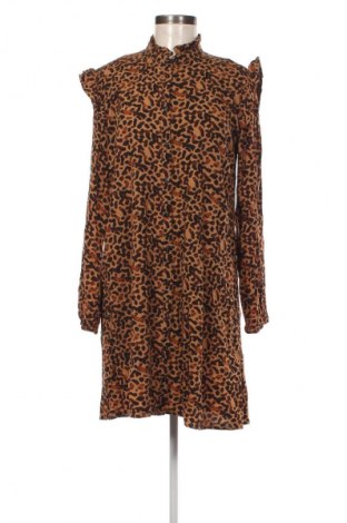 Kleid B.Young, Größe M, Farbe Mehrfarbig, Preis € 24,57